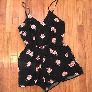 H&M DIVIDED Black and Pink roses shorts romper